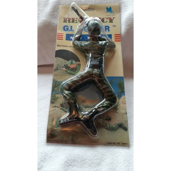 Regency Toys, Regency G.I. soldier, battery operated, unopened original package - Picture 2 of 7